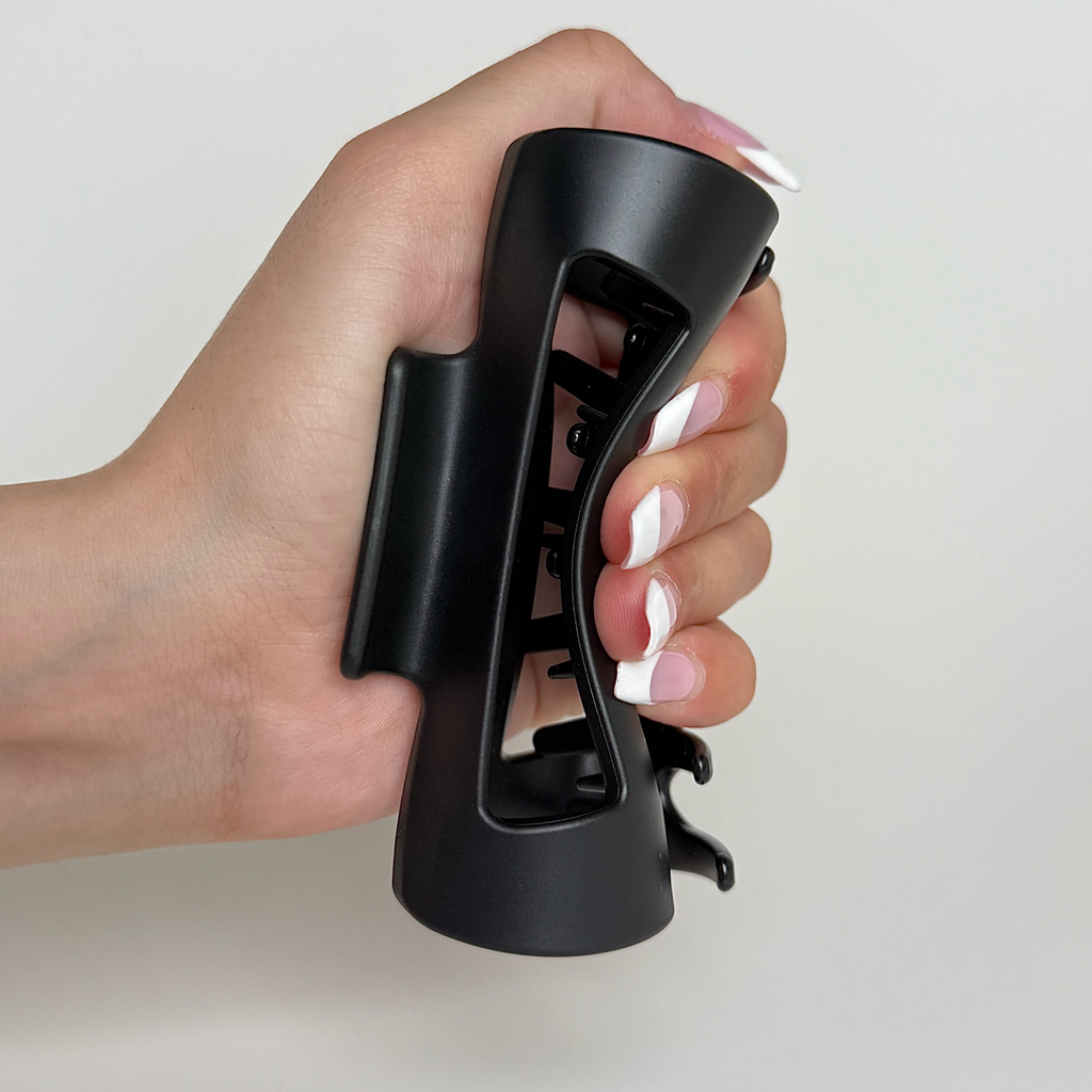 Flexible Silicone Hair Claw Clip for Women & Girls – Strong Grip, No Hair Damage